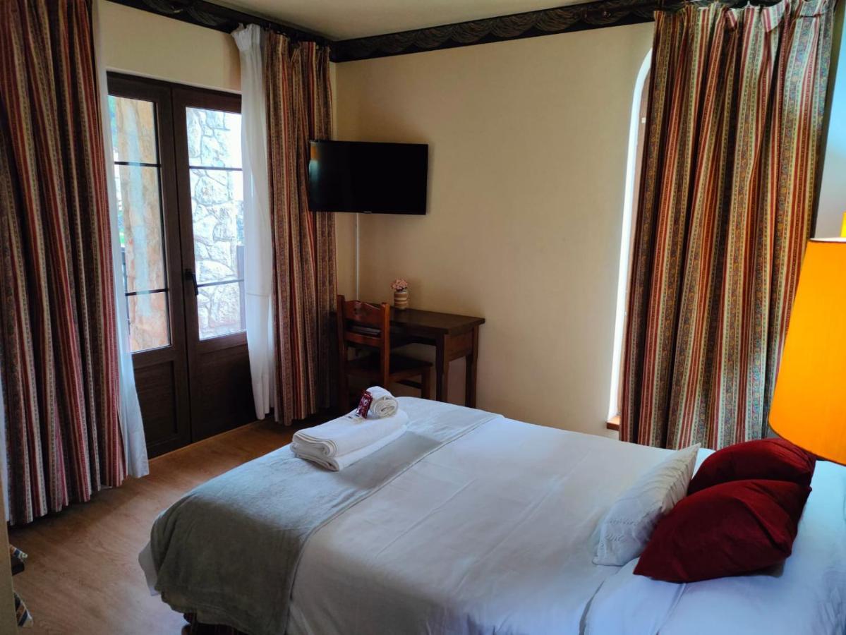 Hotel Cumbres De Valdeon Posada De Valdeon Esterno foto